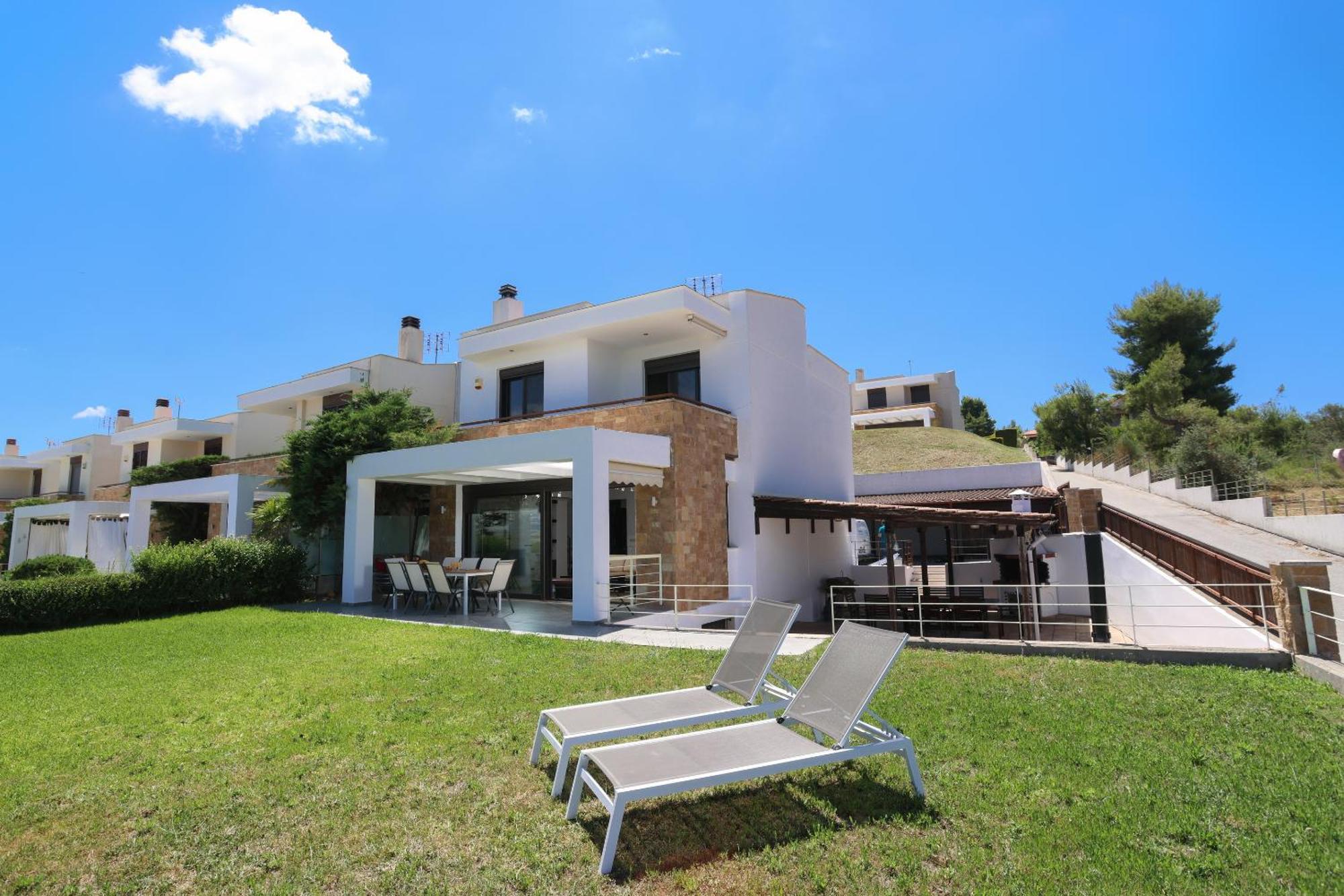 חניוטי Villa Rossa מראה חיצוני תמונה
