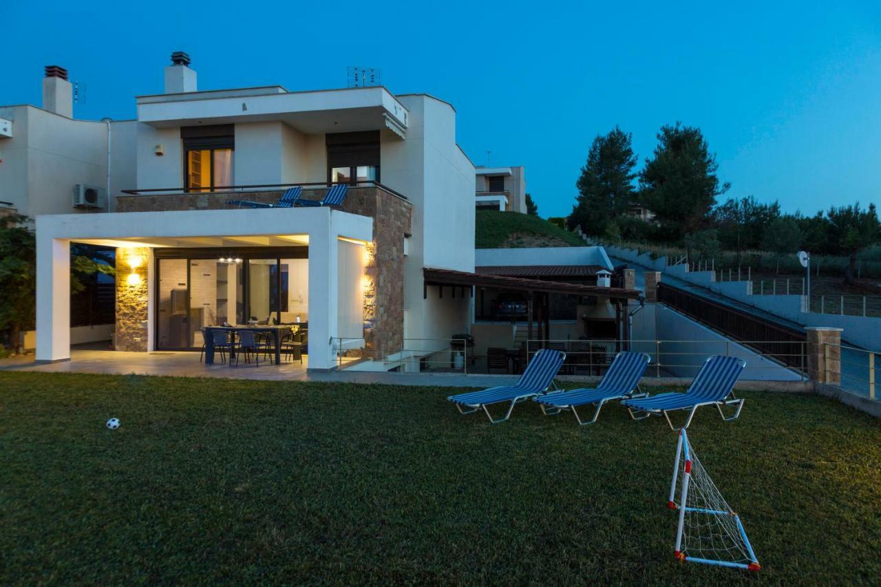 חניוטי Villa Rossa מראה חיצוני תמונה